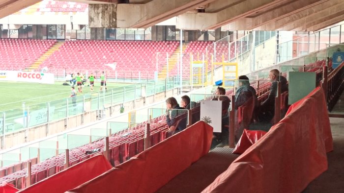 foto salernitana nicola all arechi per studiare i granata del futuro