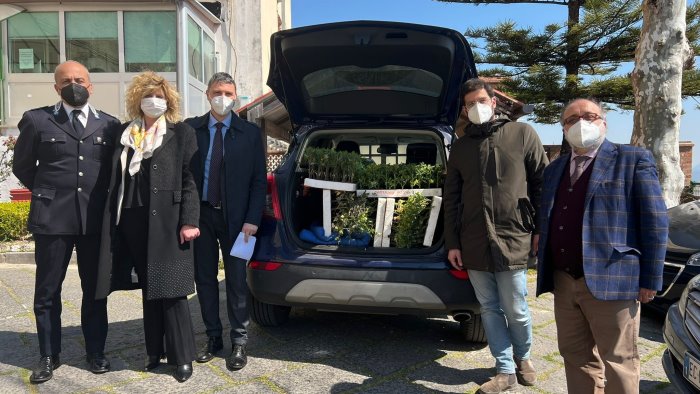 al via l orto condiviso all interno del carcere di eboli consegnate le piantine