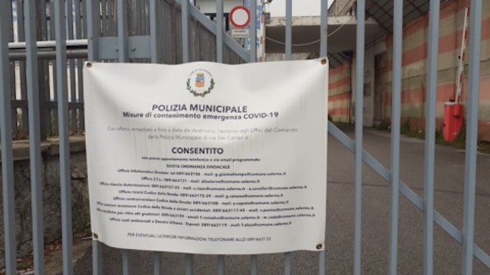 covid a salerno negli uffici della polizia municipale solo su appuntamento