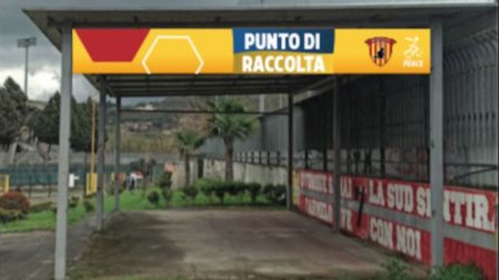 benevento allo stadio un punto di raccolta per il popolo ucraino