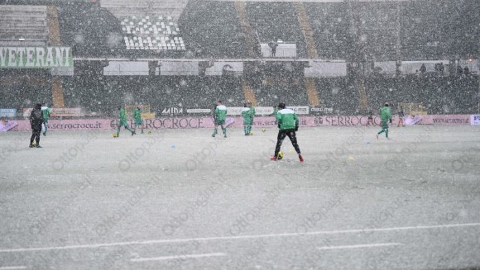 avellino altri due positivi al covid 19 tra i calciatori biancoverdi