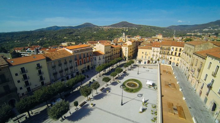 vallo della lucania studente aggredito e derubato mentre va a scuola