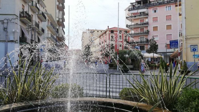 ad agropoli un monumento dedicato al personale sanitario morto di covid 19