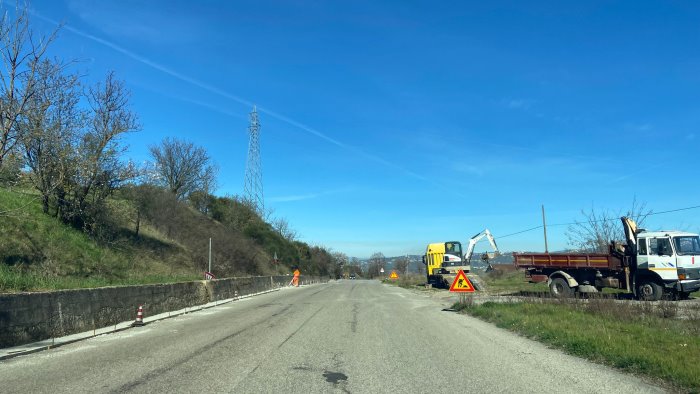 strade come montagne russe la provincia mette fine all odissea a flumeri