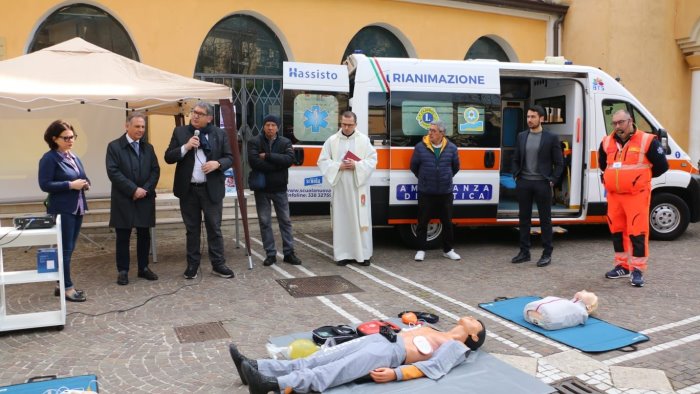 scuola nuova dona alla citta di eboli uno strumento salvavita