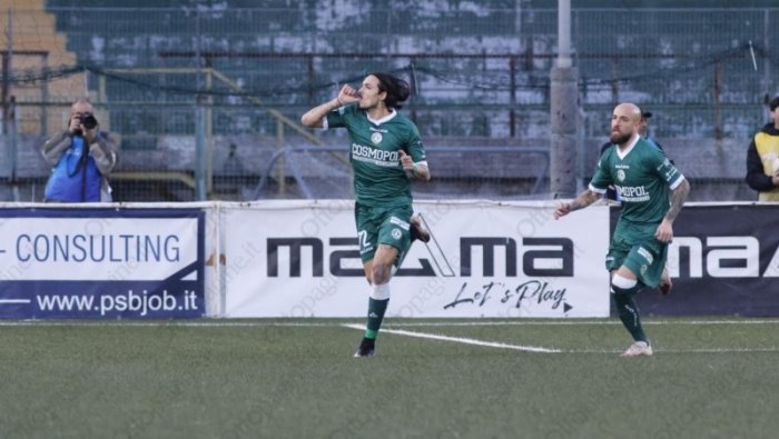 taranto avellino 2 2 tabellino e voti dei lupi l altalena continua