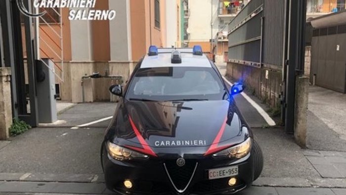 tenta di rubare un auto a nocera poi fugge ed ha un incidente 39enne arrestato