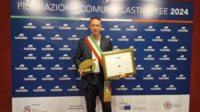 plastic free telese terme premiata a milano