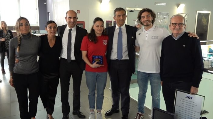 nuoto premiati roberta piano del balzo e il caravaggio sporting village