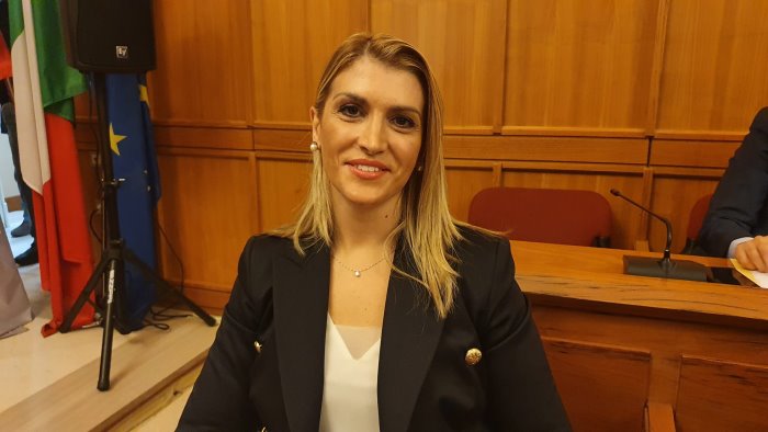 fioretti la destra smantella la sanita