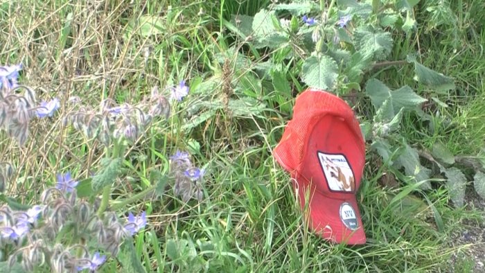 incidente a eboli uomo in bicicletta travolto da un auto e grave