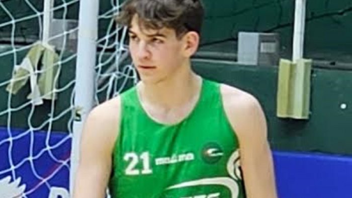 basket alessandro il gigante gentile ai mondiali under 17 orgoglio avellinese