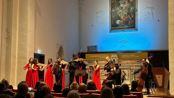 gran successo per l orchestra accademia santa sofia con riccardo zamuner