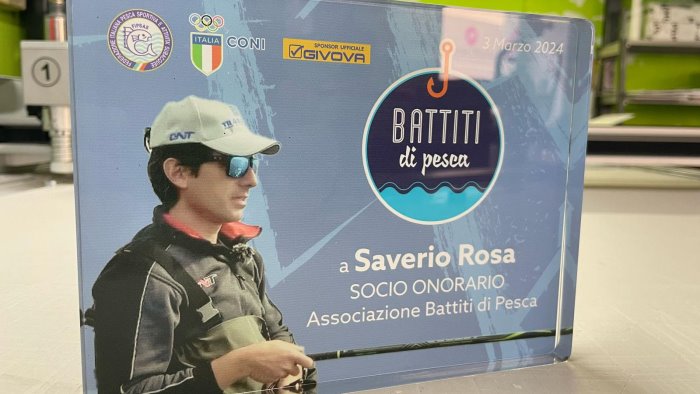 il campione del mondo saverio rosa socio onorario di battiti di pesca