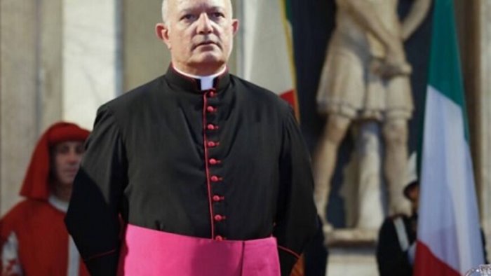 pasqua alle porte le vie crucis dell arcidiocesi di salerno