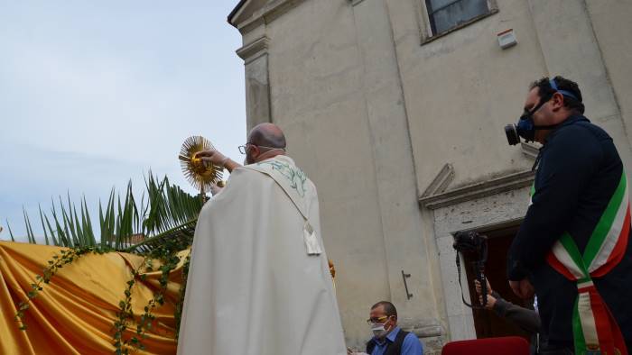 calvi coinvolgimento per celebrazione divina misericordia