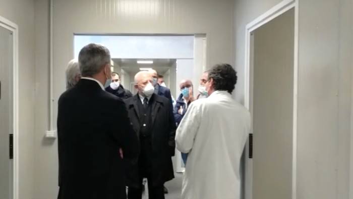 salerno l ospedale e pronto inaugurazione con de luca