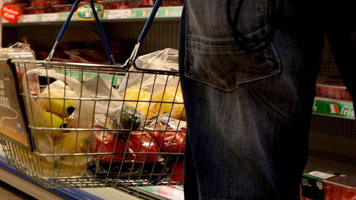 nei supermercati aumenti di prezzo anche fino al 300