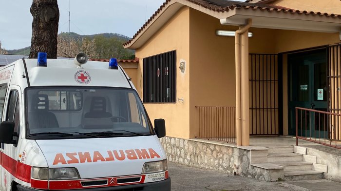 roccapiemonte un centro vaccinale nell ex comando di polizia