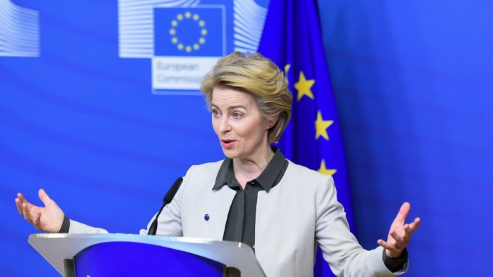 vaccini von der leyen da pfizer altre 50 milioni di dosi