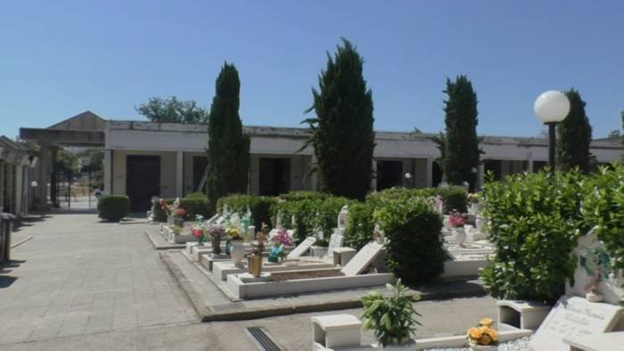 grottaminarda riapre cimitero e ripresa mercatini alimentari