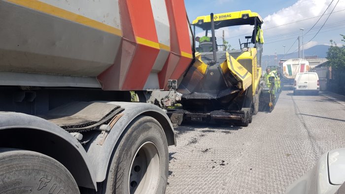 procedono i lavori di messa in sicurezza sulle strade nocerine