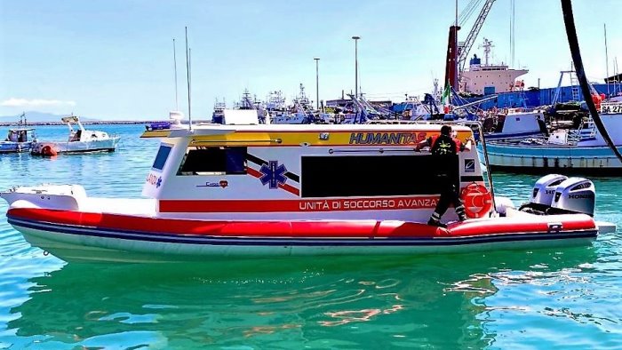 dalla divina al cilento ecco la prima ambulanza del mare