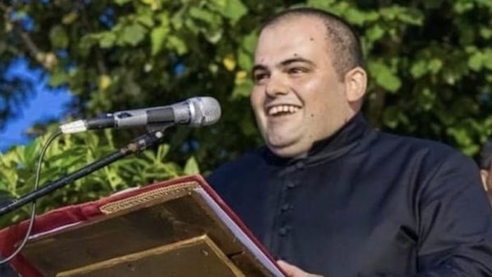 dolore a san marzano addio al seminarista valentino ruggiero