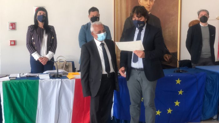 pagani un premio per i cittadini che amano la citta