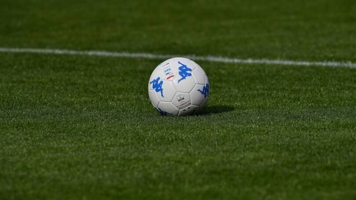 sala consilina partita di calcio abusiva allo stadio multati