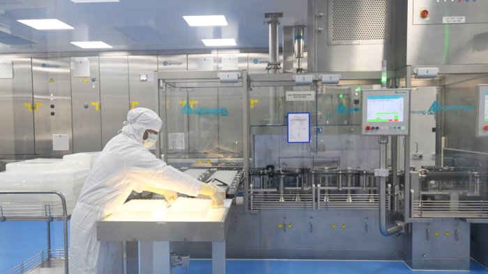 vaccino sputnik produzioni limitate capire su varianti