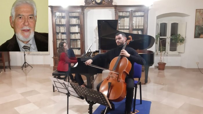 un concerto per ricordare matteo adinolfi e le oltre 40 vittime covid ad ariano