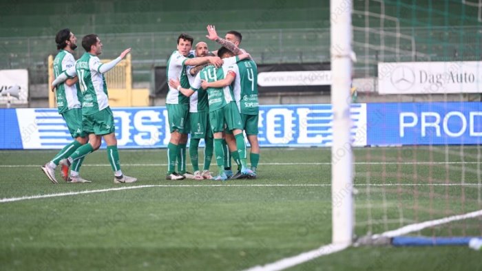 avellino l allievo gautieri sfida il maestro zeman col suo marchio di fabbrica