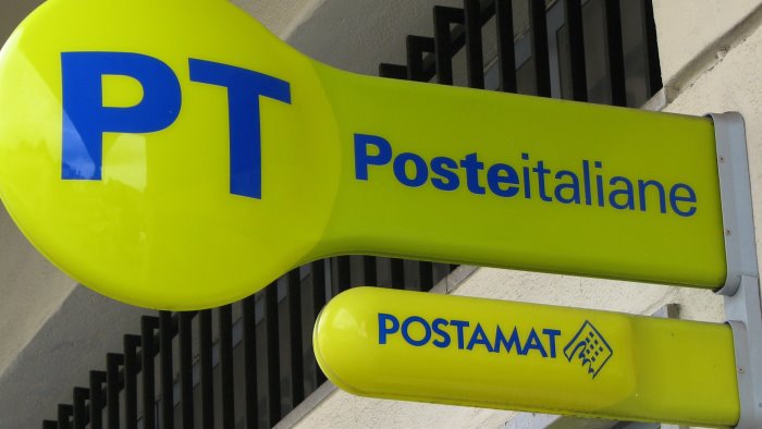 cammarano poste italiane garantire sportelli in tutti i comuni campani