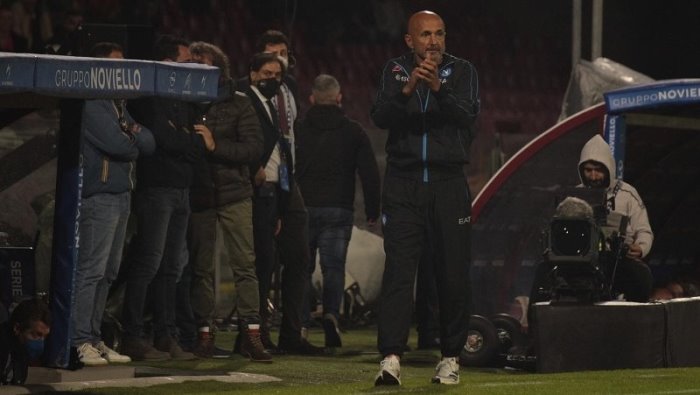 napoli ribaltato ad empoli la societa ritiro deciso da spalletti