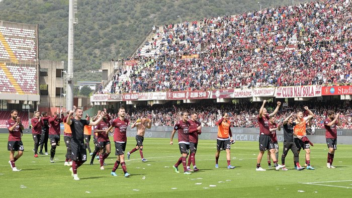 salernitana verso la sfida contro l atalanta ancora a parte verdi e radovanovic