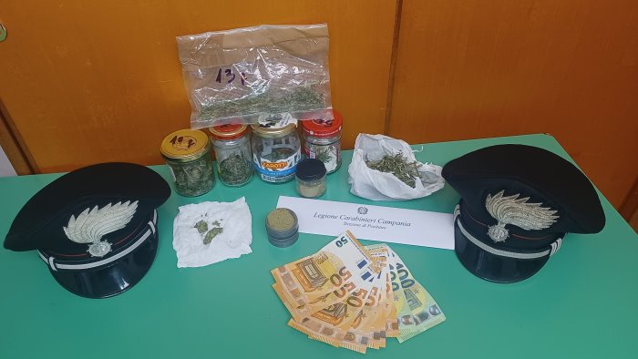 praiano 21enne trovato in possesso di marijuana arrestato