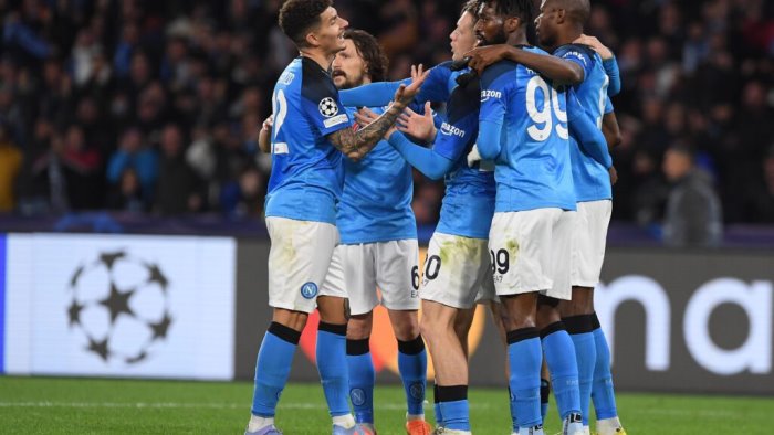 napoli senza osimhen sette vittorie su sette in questa stagione