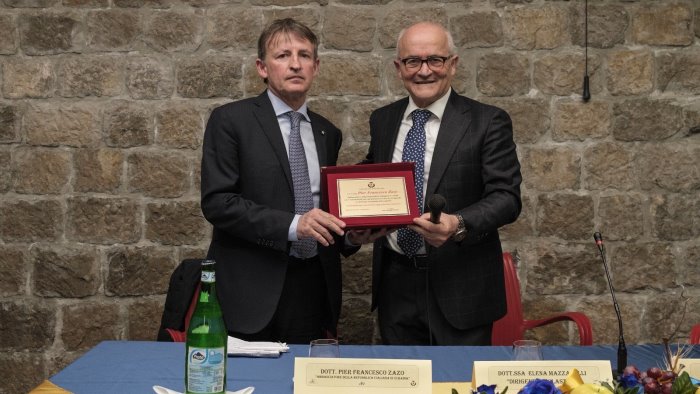 l ambasciatore zazo conclude la sua visita nel sannio a castelvenere