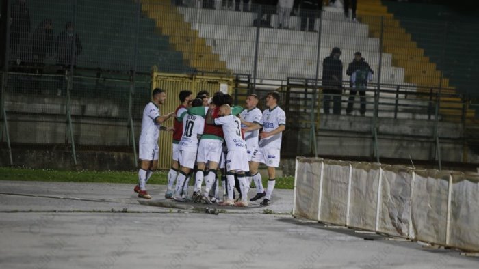 juve stabia avellino 2 1 ricciardi niente alibi testa alle ultime gare