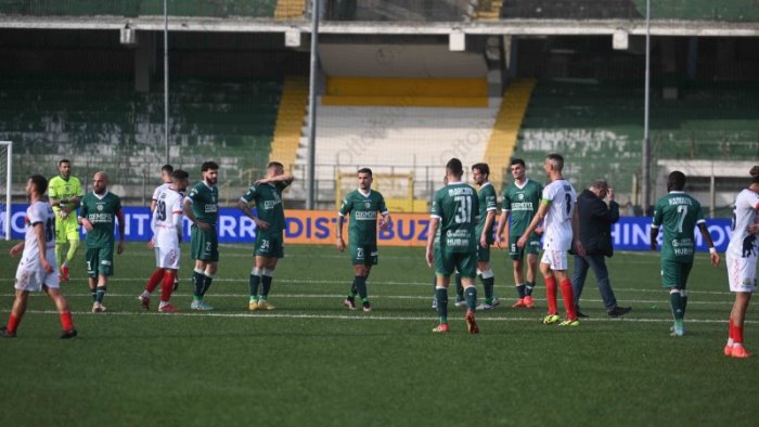 juve stabia avellino 2 1 sottini sfortunati nel subire il gol finale