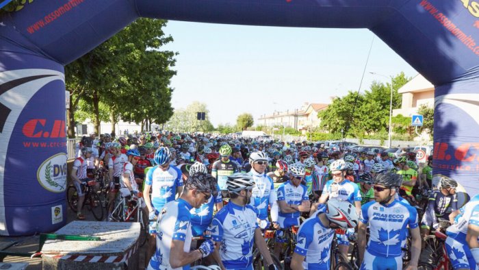 ciclismo ariano irpino ospita il campionato nazionale di medio fondo