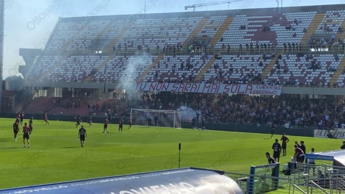 salernitana carica ultras verso il derby giovedi porte aperte all arechi