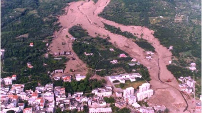 sarno e siano due esercitazioni di protezione civile a 25 anni dalla frana