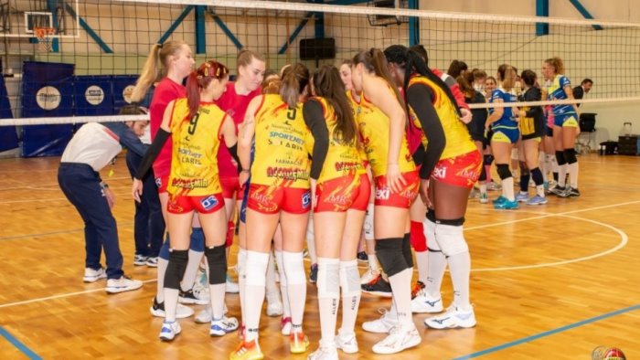 volley b2 accademia col volleyro match point salvezza