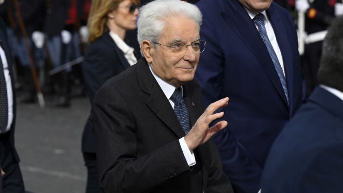 1 maggio mattarella il lavoro antidoto contro l illegalita