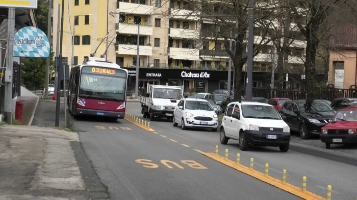 era ora finalmente a bordo parte la metro leggera ad avellino