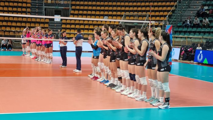 volley coppa italia la corsa della luvo barattoli arzano termina in semifinale