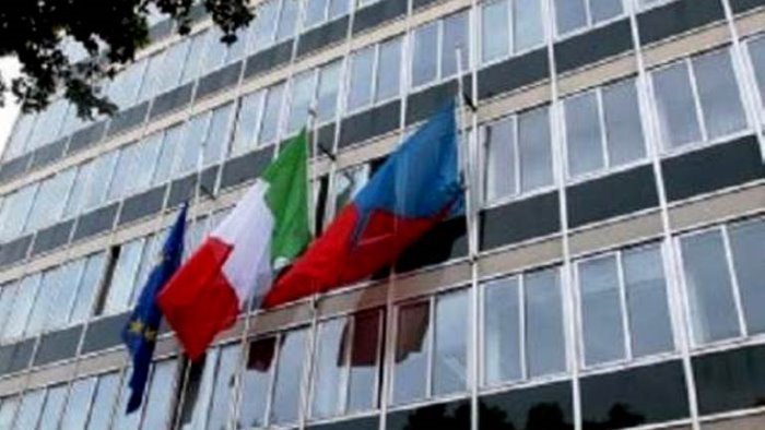 rischio ritardi e perdite dei finanziamenti del pnrr caserta decide all attacco