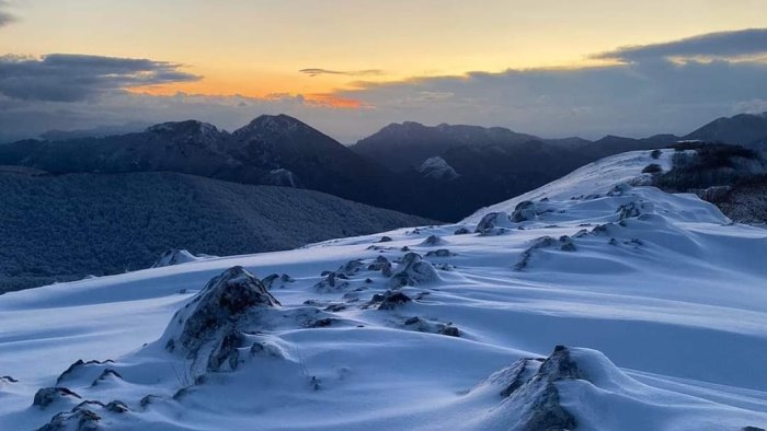 pasqua sotto zero e con la neve montevergine e laceno da cartolina